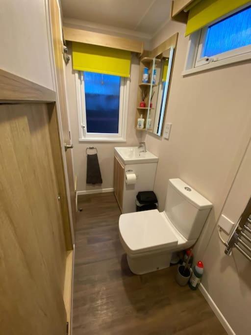 Neptunes Pod Fort William Exterior photo